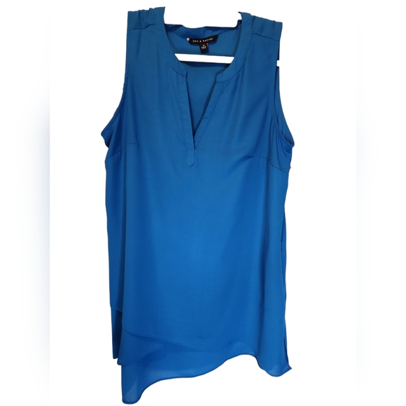 Zac & Rachel Tops - Zac n Rachel blue layette front tunic